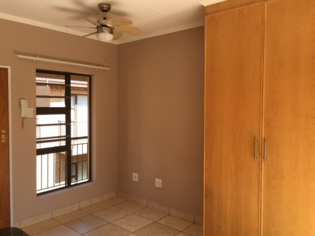 To Let 1 Bedroom Property for Rent in Die Bult North West